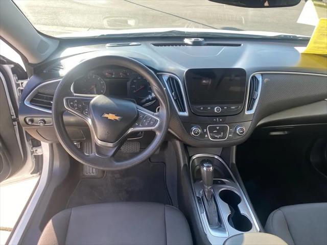 2020 Chevrolet Malibu FWD 1FL
