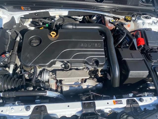 2020 Chevrolet Malibu FWD 1FL