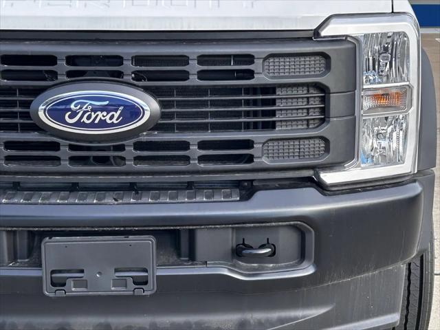 2025 Ford 600 XL