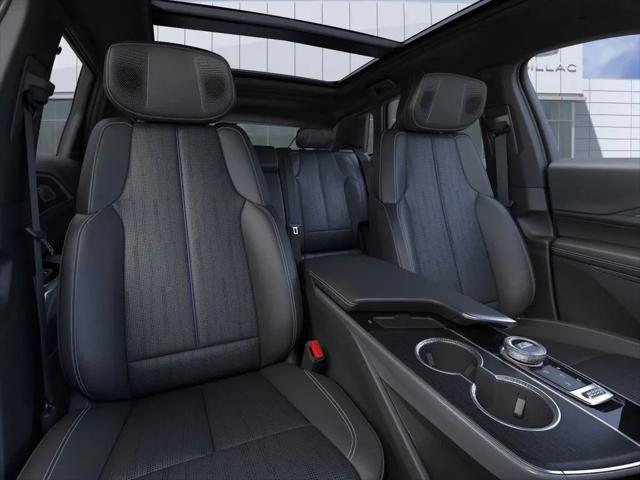 2025 Cadillac iQ Sport w/1SJ