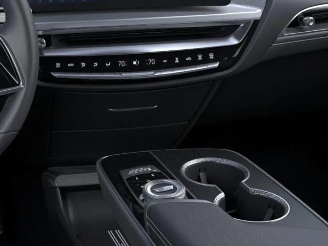 2025 Cadillac iQ Sport w/1SJ