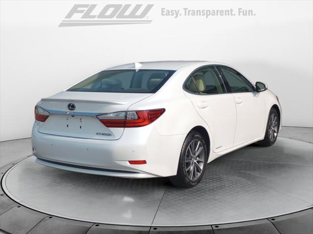 2016 Lexus ES 300h Unknown