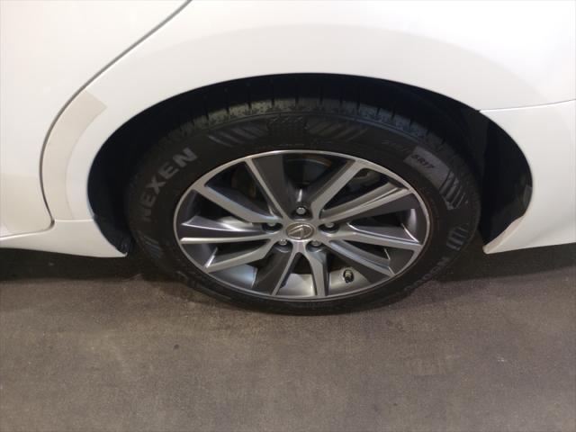 2016 Lexus ES 300h Unknown