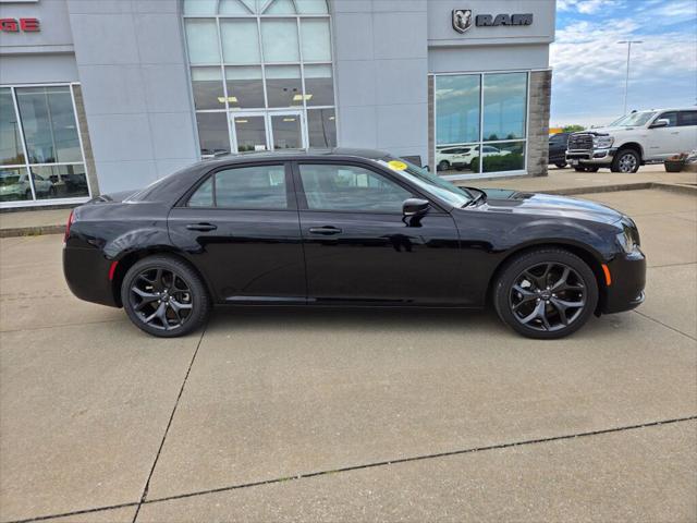 2023 Chrysler 300 300S
