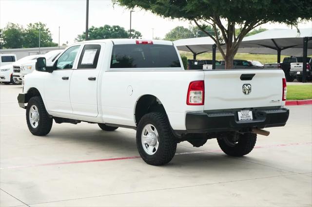 2023 RAM 2500 Tradesman Crew Cab 4x4 8 Box