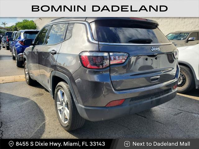2022 Jeep Compass Latitude FWD