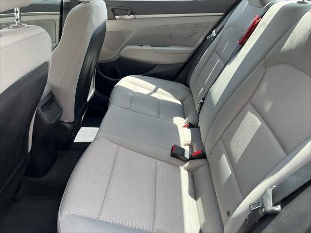 Used 2017 Hyundai Elantra For Sale in Wilmington, OH