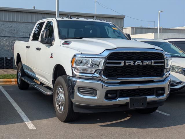 2023 RAM 2500 Tradesman Crew Cab 4x4 64 Box