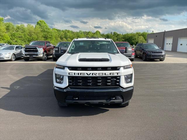 2023 Chevrolet Silverado 2500HD 4WD Crew Cab Standard Bed Custom