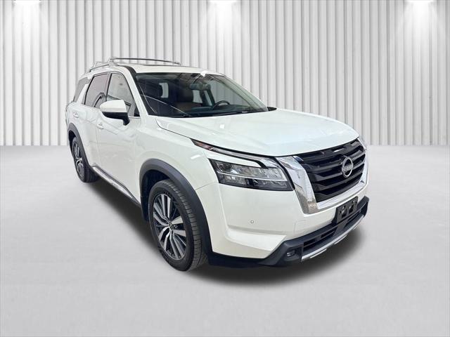 2022 Nissan Pathfinder Platinum 4WD