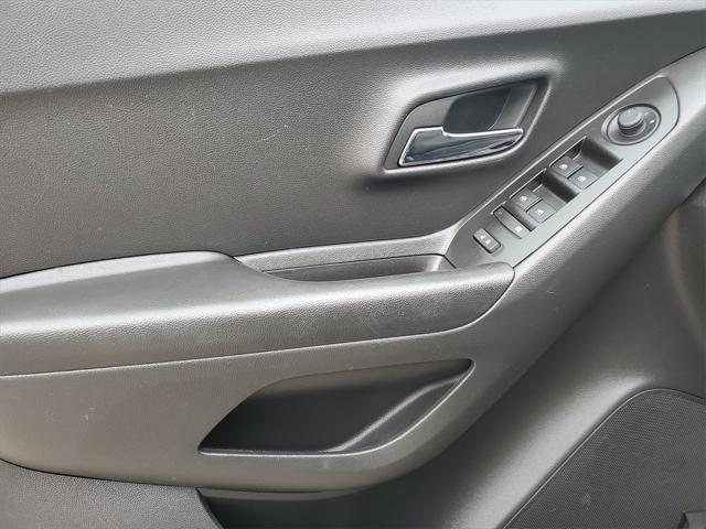Used 2022 Chevrolet Trax For Sale in Waterford Twp, MI