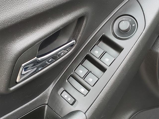 Used 2022 Chevrolet Trax For Sale in Waterford Twp, MI