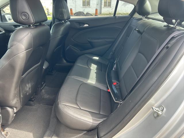 Cruze Premier