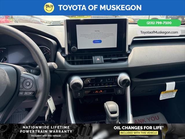 2025 Toyota RAV4 LE