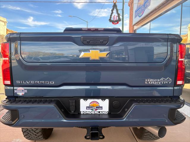 2025 Chevrolet Silverado 2500HD 4WD Crew Cab Standard Bed High Country