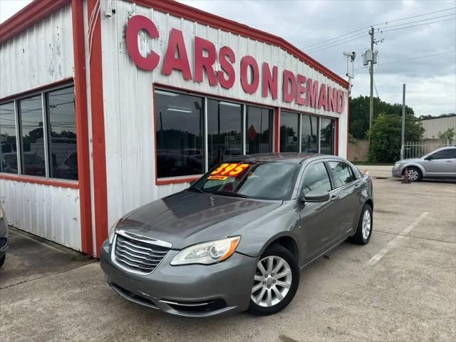 2013 Chrysler 200 Touring for sale in Pasadena, TX
