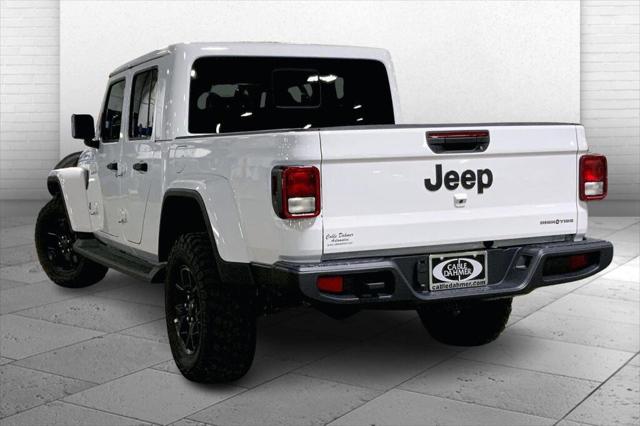 2025 Jeep Gladiator GLADIATOR HIGH TIDE 4X4