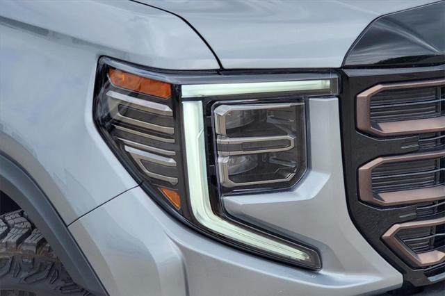 2024 GMC Sierra 1500 4WD Crew Cab Short Box AT4X