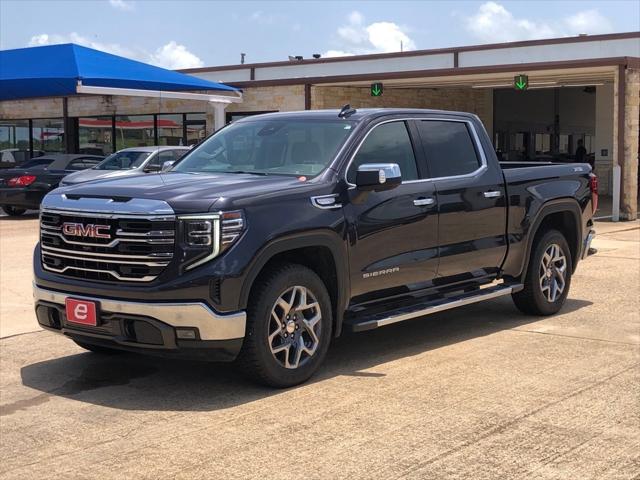 2022 GMC Sierra 1500 4WD Crew Cab Short Box SLT