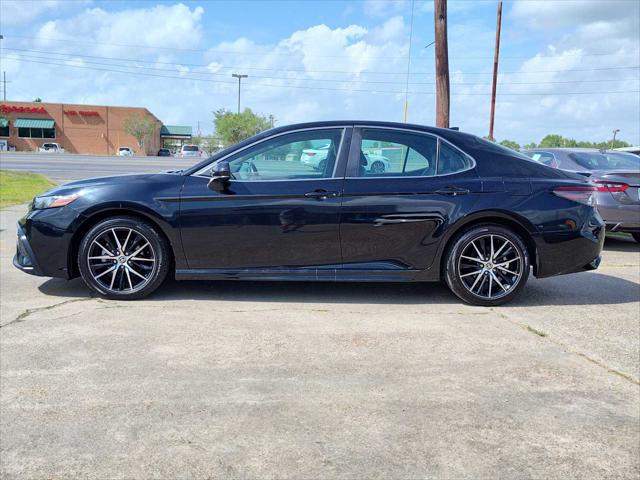 2021 Toyota Camry SE