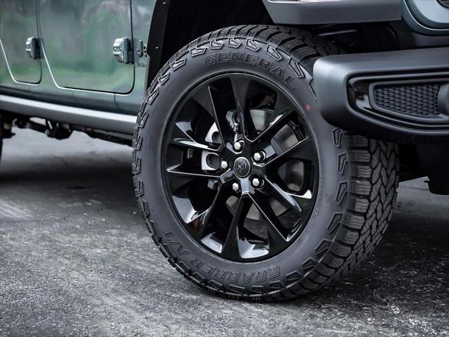 2025 Jeep Gladiator GLADIATOR NIGHTHAWK 4X4