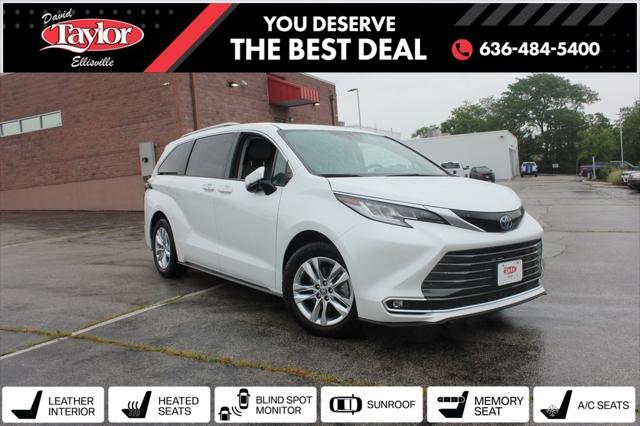 2022 Toyota Sienna Limited
