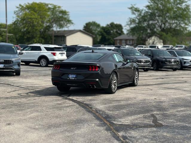 2024 Ford Mustang GT Premium Fastback