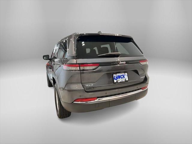 2023 Jeep Grand Cherokee Laredo 4x4