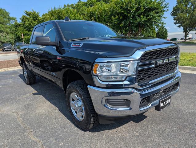 2022 RAM 2500 Tradesman Crew Cab 4x4 64 Box