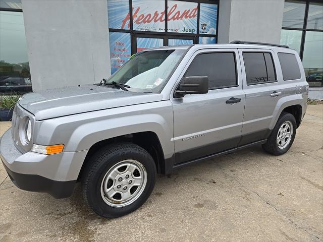 2017 Jeep Patriot Sport FWD 2017 Jeep Patriot Sport FWD