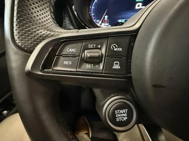 2025 Alfa Romeo Tonale Hybrid EAWD