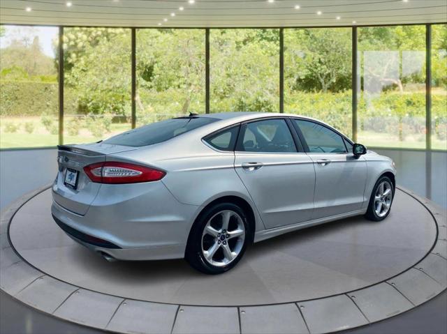 2016 Ford Fusion S