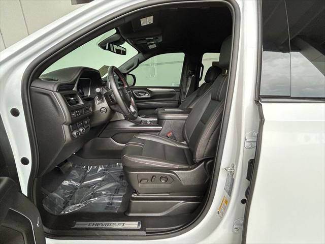 2023 Chevrolet Suburban 2WD RST
