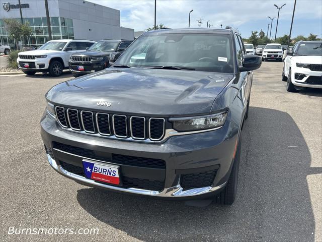 2025 Jeep Grand Cherokee GRAND CHEROKEE L LAREDO 4X2