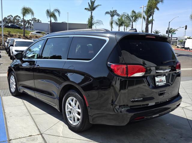 2021 Chrysler Voyager LXI