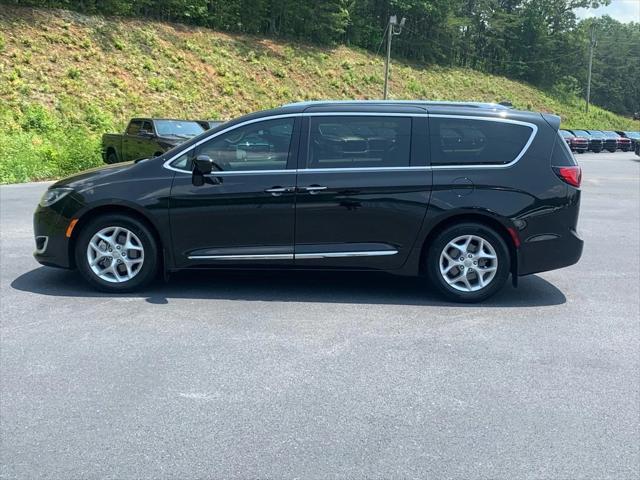 2018 Chrysler Pacifica Touring L Plus