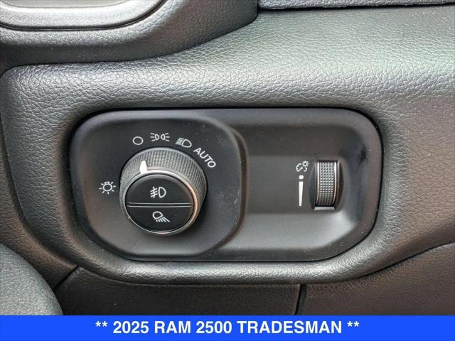 2025 Ram 2500 Tradesman Crew Cab 4x4 64 Box