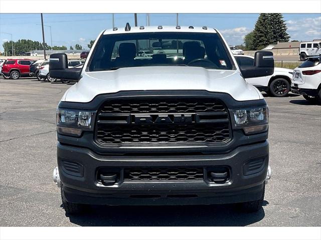 2023 RAM 3500 Chassis Tradesman/SLT/Laramie/Limited