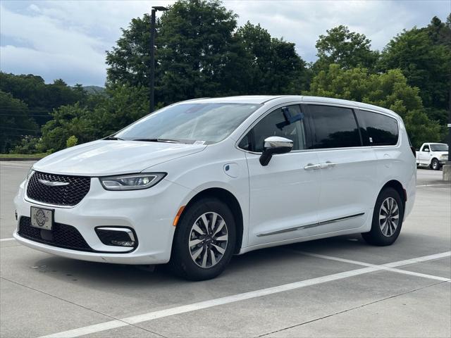 2023 Chrysler Pacifica Hybrid Limited 2023 Chrysler Pacifica Hybrid Limited