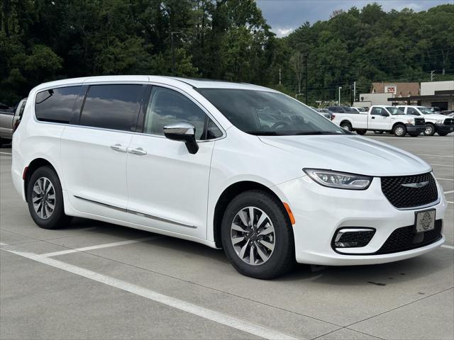 2023 Chrysler Pacifica Hybrid Limited 2023 Chrysler Pacifica Hybrid Limited