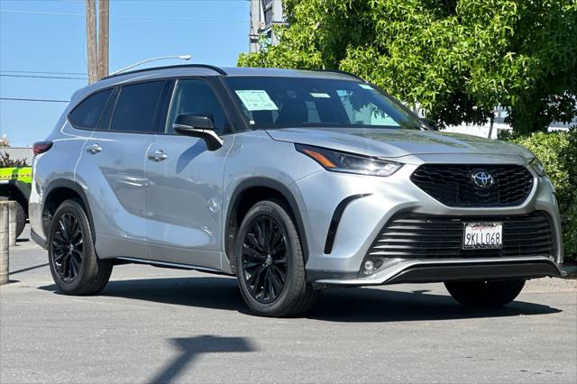 2024 Toyota Highlander 