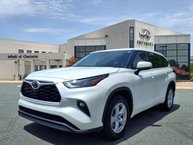 2020 Toyota Highlander LE