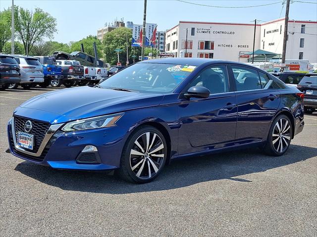 2022 Nissan Altima SR FWD