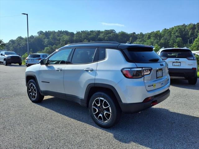2025 Jeep Compass Trailhawk 4x4