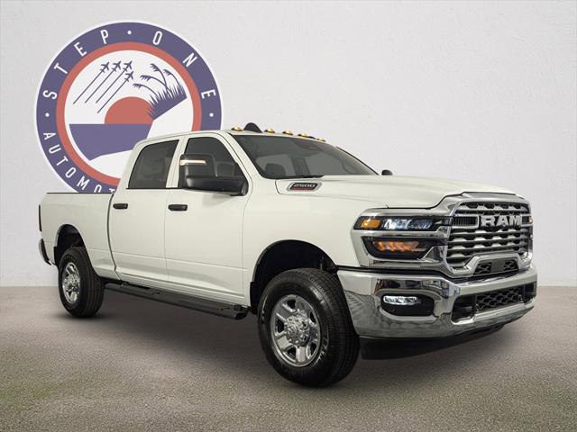 2025 RAM Ram 2500 RAM 2500 TRADESMAN CREW CAB 4X4 64 BOX