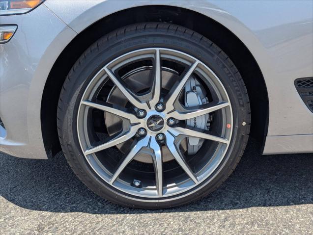 2026 Genesis G70 2.5T RWD Prestige