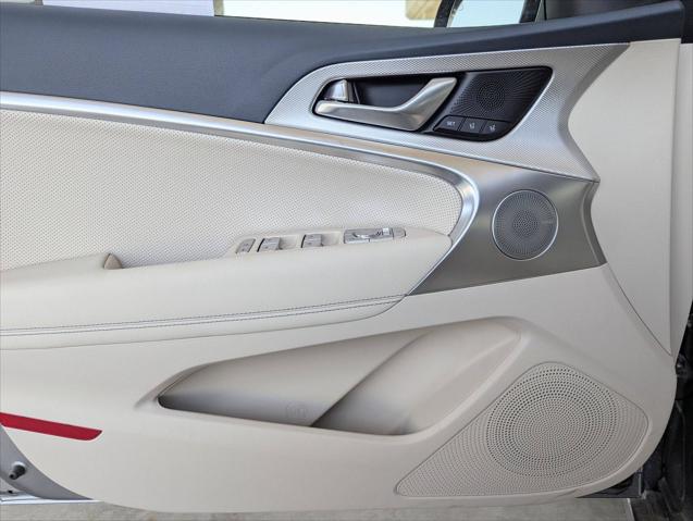 2026 Genesis G70 2.5T RWD Prestige
