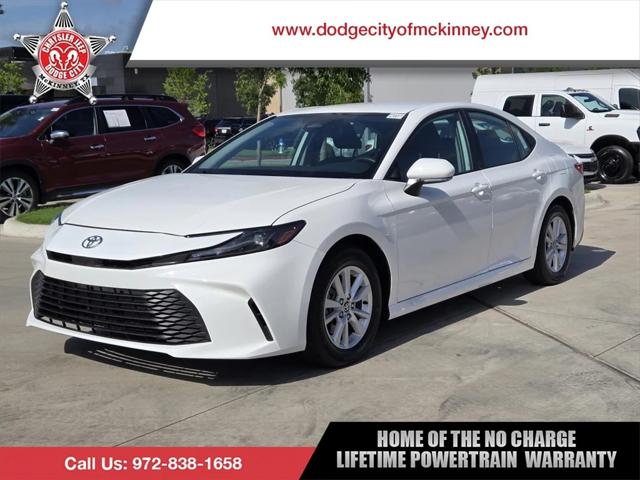 2025 Toyota Camry LE