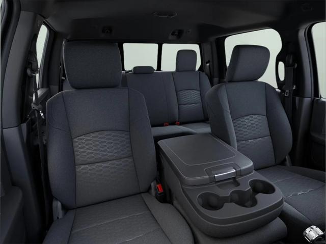 2025 Ram 2500 Tradesman Crew Cab 4x4 6'4" Box