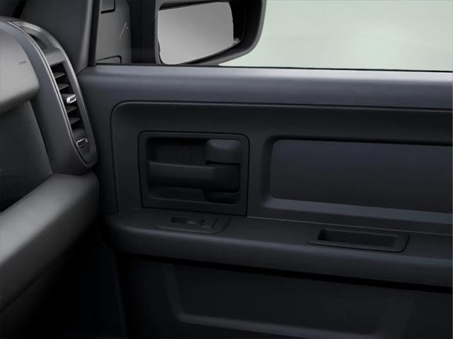 2025 Ram 2500 Tradesman Crew Cab 4x4 6'4" Box